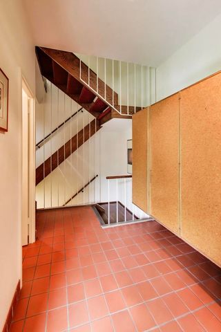 5508 S Kenwood Avenue, Chicago, IL 60637