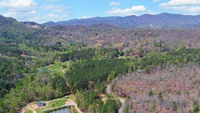 313 Burger Road, Murphy, NC 28906