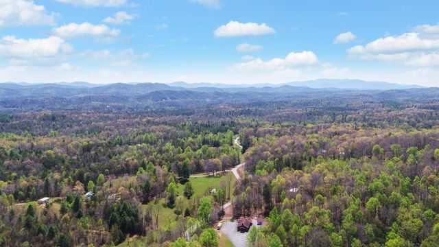313 Burger Road, Murphy, NC 28906