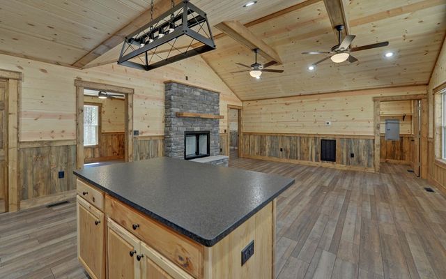 313 Burger Road, Murphy, NC 28906
