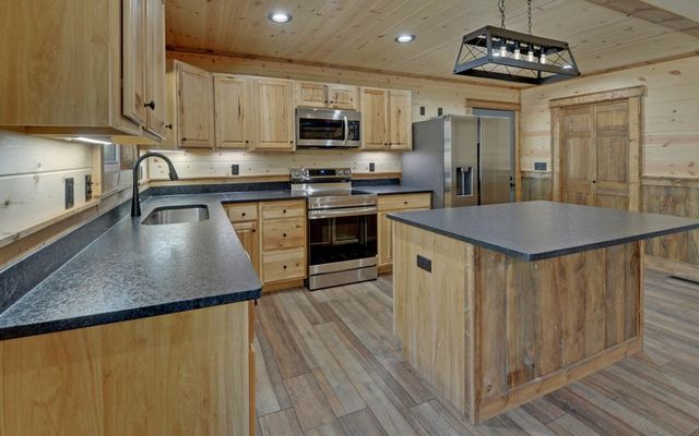 313 Burger Road, Murphy, NC 28906