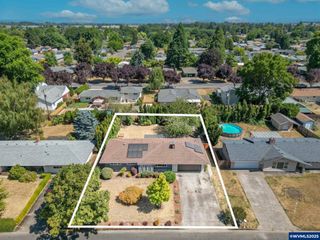 2717 Burkhart St SE, Albany, OR 97322