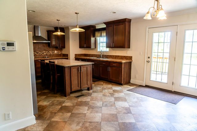 4892 State Road, Ridgeville, SC 29472