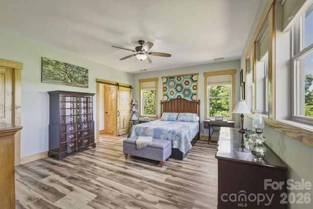 5564 Table View Lane, Lenoir, NC 28645