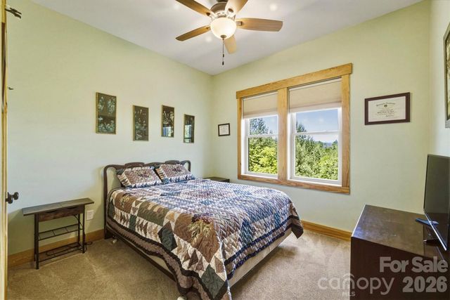 5564 Table View Lane, Lenoir, NC 28645