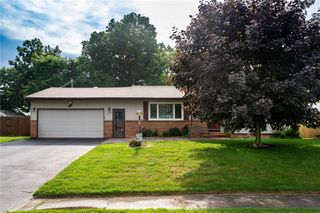 74 Tarwood Drive, Gates, NY 14606