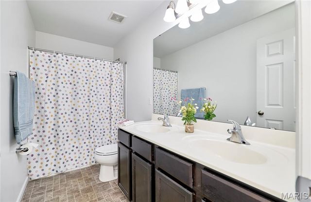 1678 Belleau Wood Drive, St Peters, MO 63376