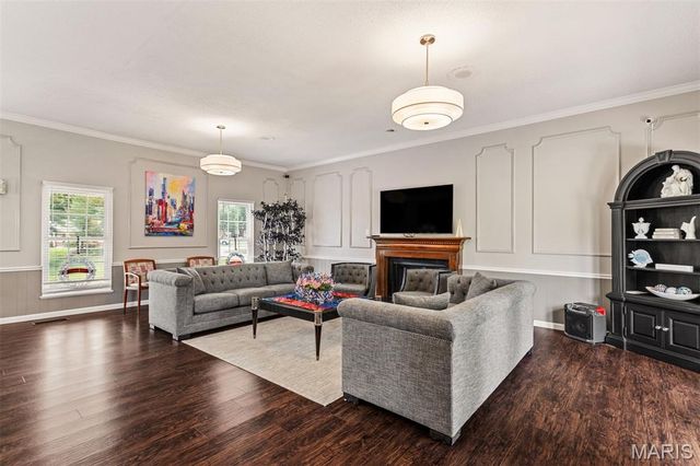 1511 Hampton Hall Drive 10, Chesterfield, MO 63017