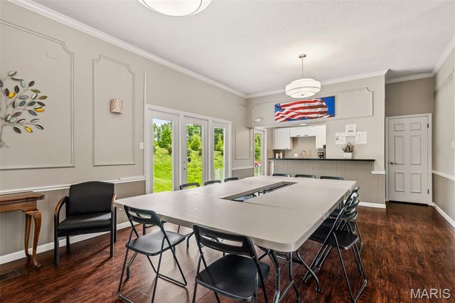 1511 Hampton Hall Drive 10, Chesterfield, MO 63017