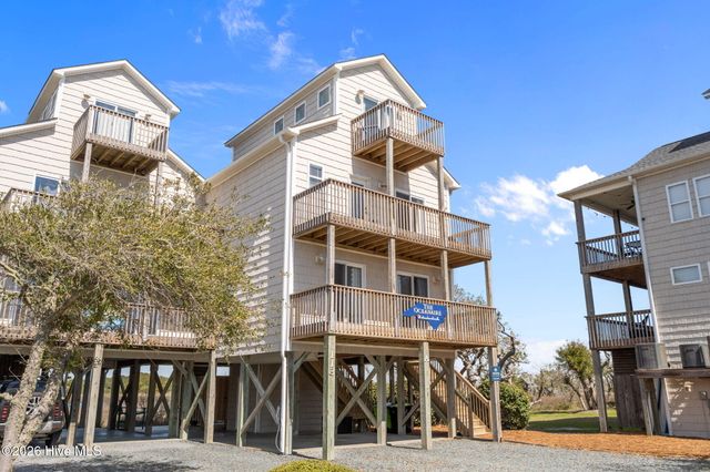 113 Anchor Drive A, Surf City, NC 28445
