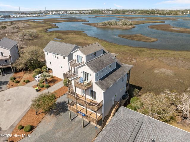 113 Anchor Drive A, Surf City, NC 28445