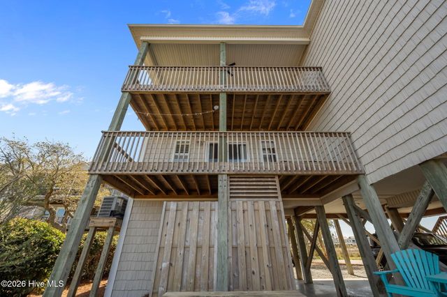 113 Anchor Drive A, Surf City, NC 28445