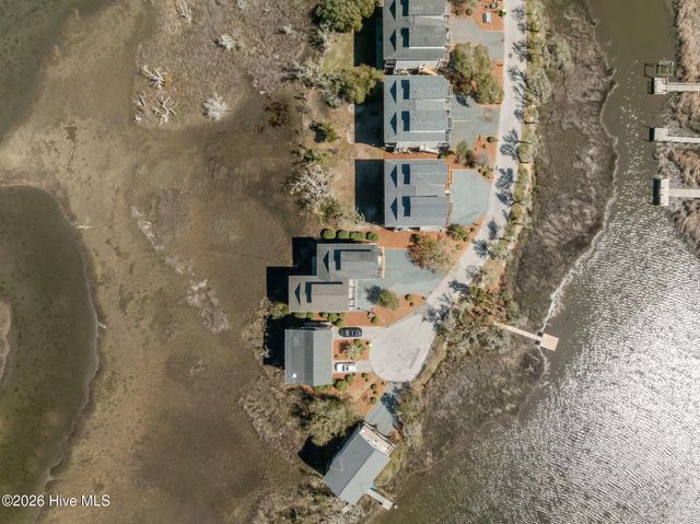 113 Anchor Drive A, Surf City, NC 28445