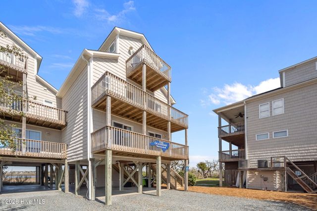 113 Anchor Drive A, Surf City, NC 28445