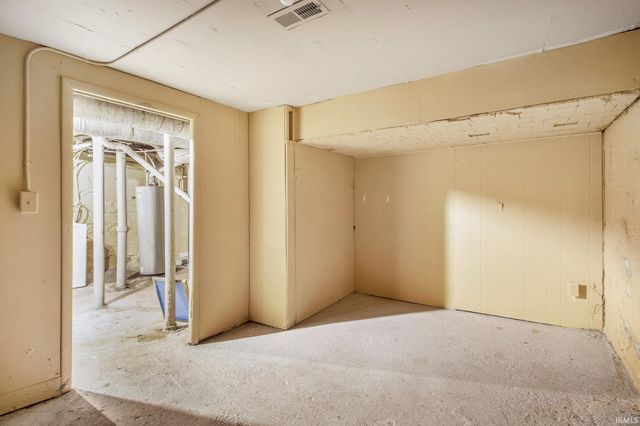 805 Miner Street, South Bend, IN 46617