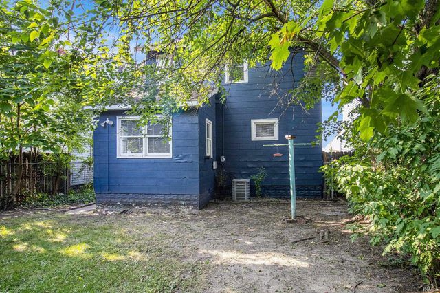 805 Miner Street, South Bend, IN 46617