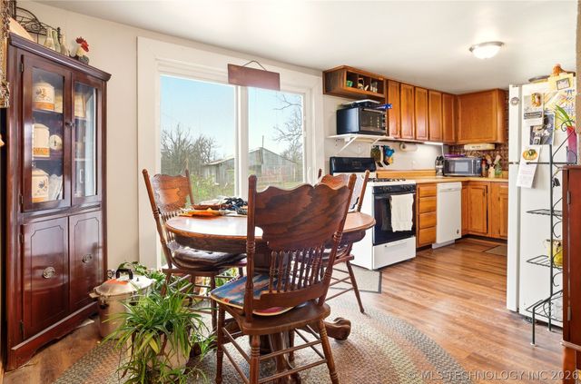 472758 E 730 Road, Westville, OK 74965