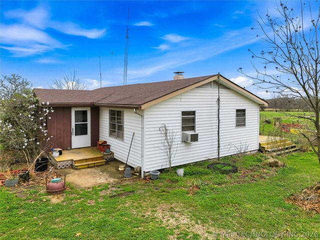 472758 E 730 Road, Westville, OK 74965