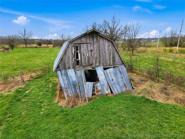 472758 E 730 Road, Westville, OK 74965