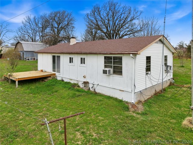 472758 E 730 Road, Westville, OK 74965