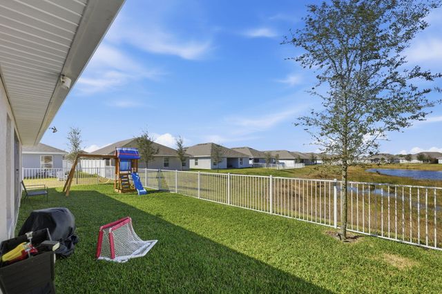 5309 Vespera Street, Fort Pierce, FL 34951