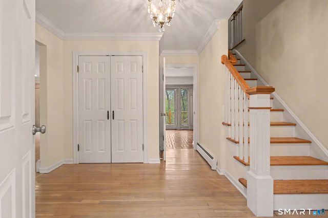 30 Pequot Trail, Westport, CT 06880