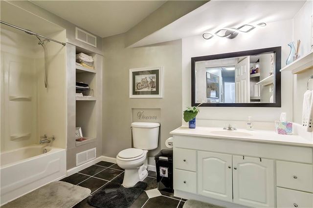 1413 Sloan Avenue, Pleasant Hill, MO 64080