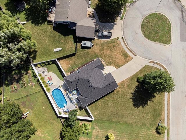1413 Sloan Avenue, Pleasant Hill, MO 64080