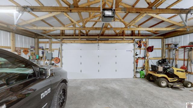 629 Ahab Road, Hardin, KY 42048