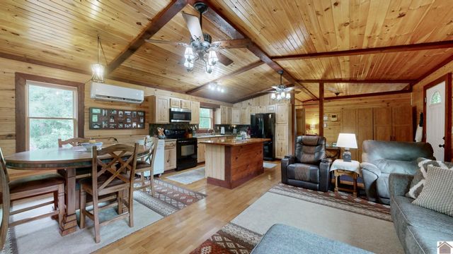 629 Ahab Road, Hardin, KY 42048