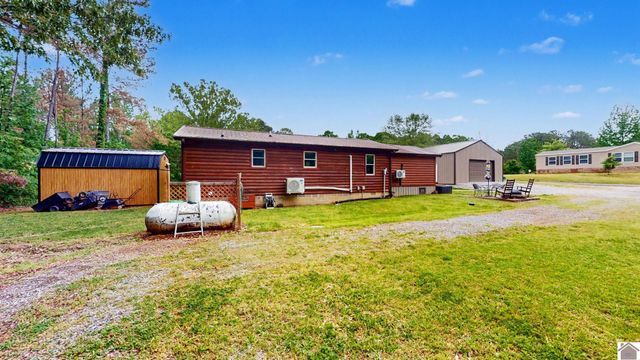 629 Ahab Road, Hardin, KY 42048