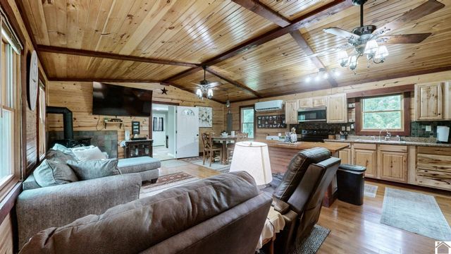 629 Ahab Road, Hardin, KY 42048