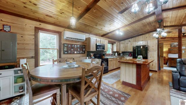 629 Ahab Road, Hardin, KY 42048