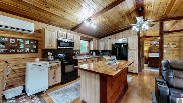 629 Ahab Road, Hardin, KY 42048