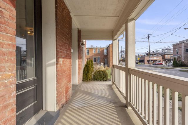 192 E 2nd Avenue, Columbus, OH 43201