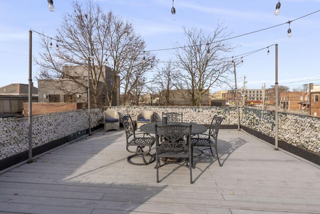 192 E 2nd Avenue, Columbus, OH 43201