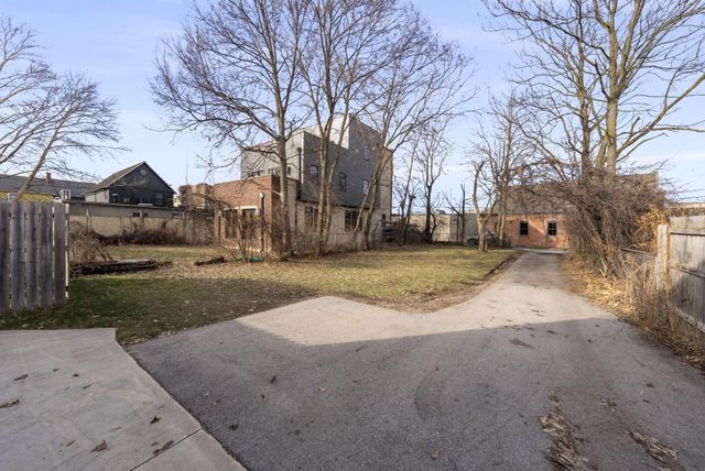 192 E 2nd Avenue, Columbus, OH 43201