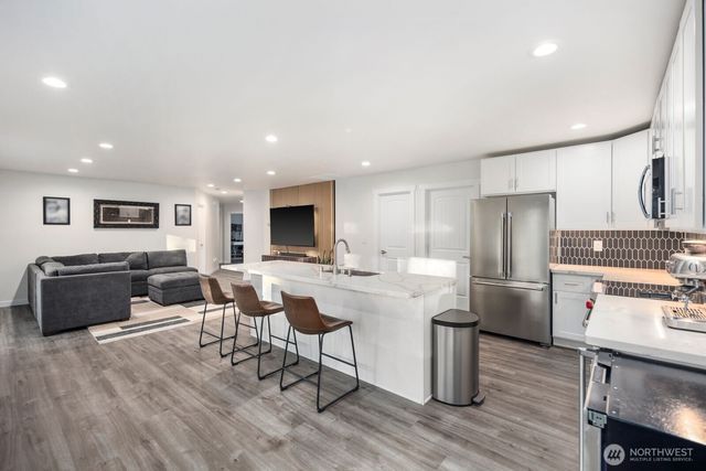 19515 26th Street Ct SW, Lakebay, WA 98349
