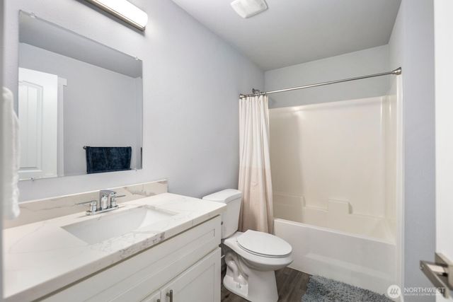 19515 26th Street Ct SW, Lakebay, WA 98349