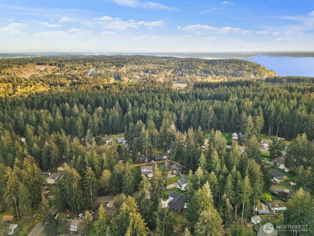 19515 26th Street Ct SW, Lakebay, WA 98349