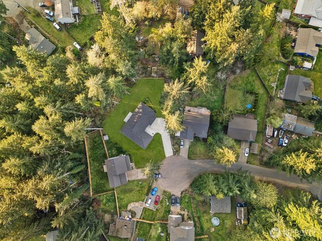 19515 26th Street Ct SW, Lakebay, WA 98349