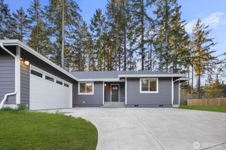19515 26th Street Ct SW, Lakebay, WA 98349