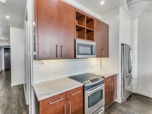 2600 W 7th Street 1613, Fort Worth, TX 76107