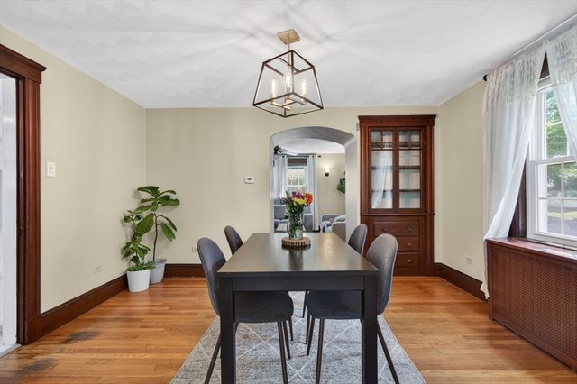 25 Pleasant St., Saugus, MA 01906