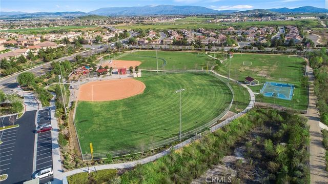 35831 Bobcat Way, Murrieta, CA 92563