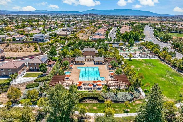 35831 Bobcat Way, Murrieta, CA 92563