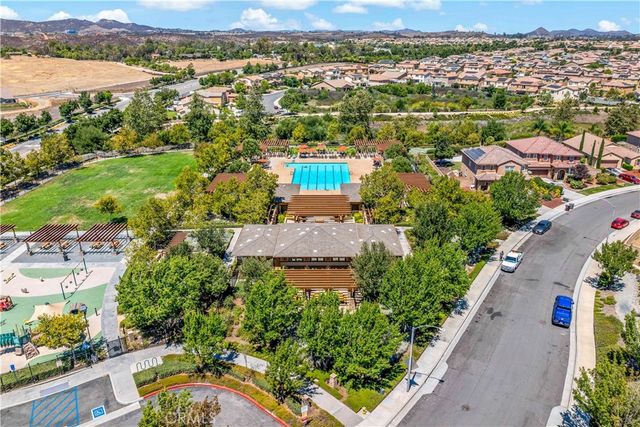 35831 Bobcat Way, Murrieta, CA 92563