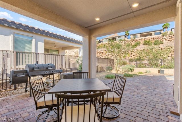 9 Desert Juniper Lane, Henderson, NV 89011