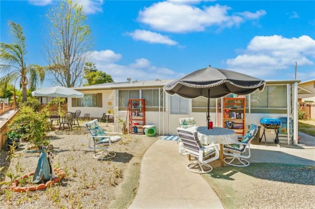 860 Felipe Place, Hemet, CA 92543