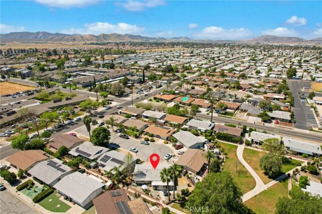 860 Felipe Place, Hemet, CA 92543